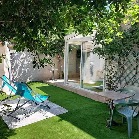 Centre-ville - Jolie Maison 4 Personnes - 60 M2 Avec Parking Gratuit Prive, Wifi Et Clim