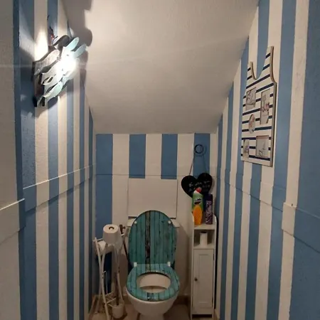 Centre-ville - Jolie Maison 4 Personnes - 60 M2 Avec Parking Gratuit Prive, Wifi Et Clim * Sète