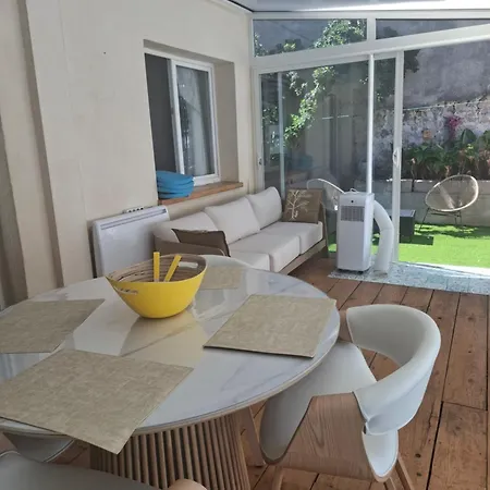 Centre - Maison De - 2 - 4 Personnes - 60 M2 Avec Parking Gratuit Prive, Wifi Et Clim Prázdninový dům